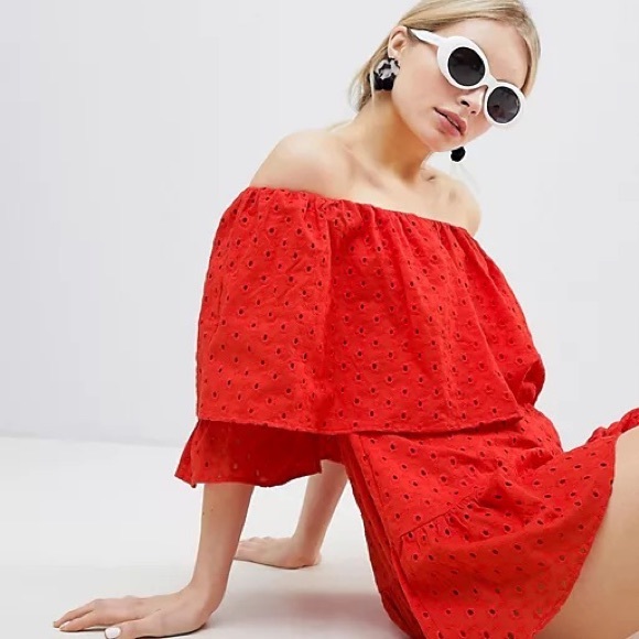 ASOS DESIGN Broderie Romper - Picture 4 of 8